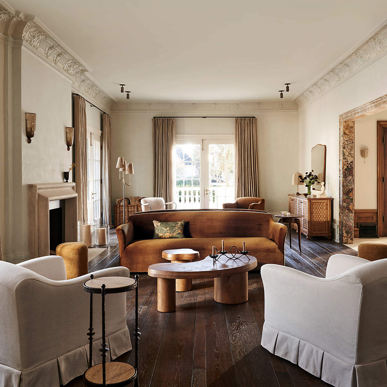 Augie Orta Sehpa Seti