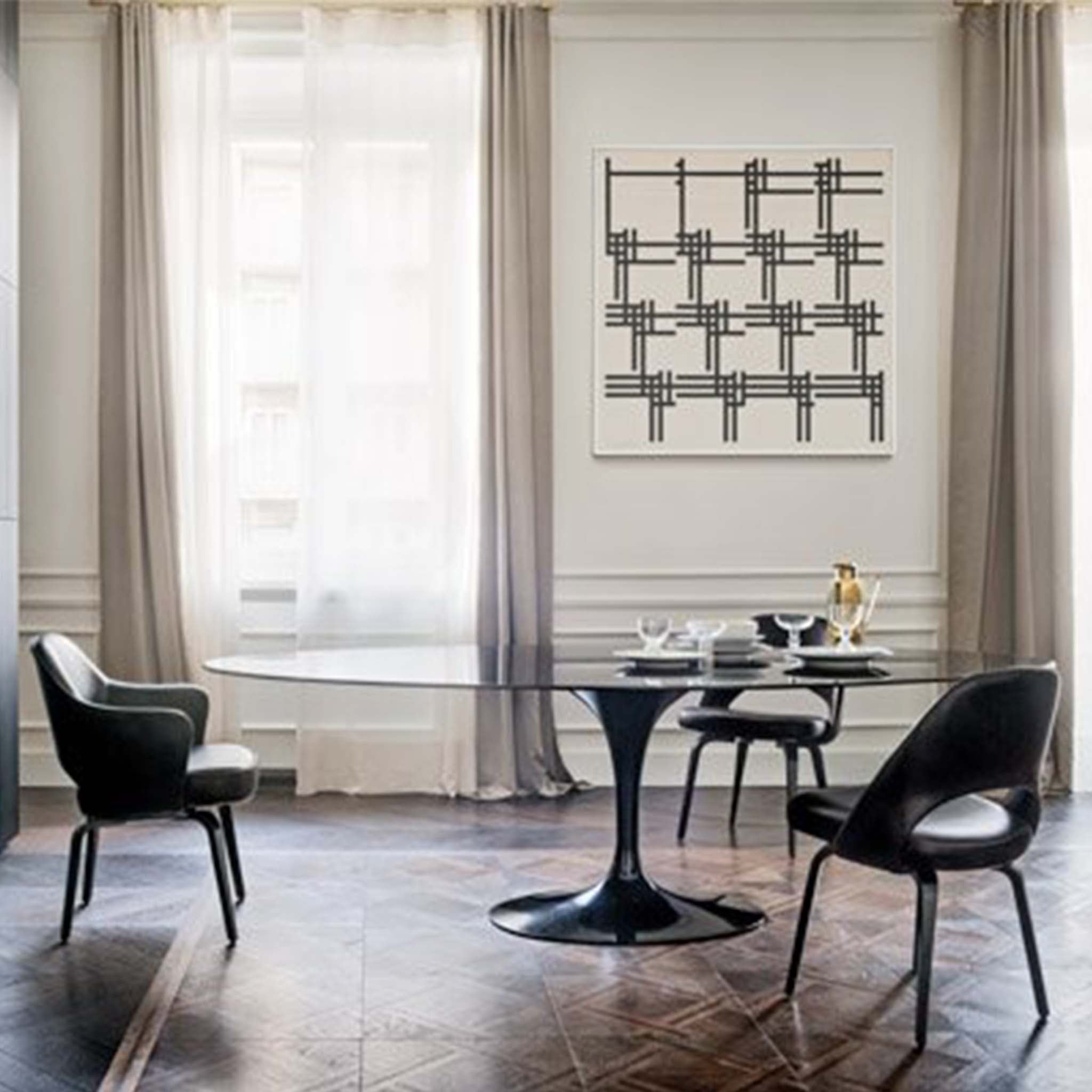 Tulip Siyah Geniş Masa