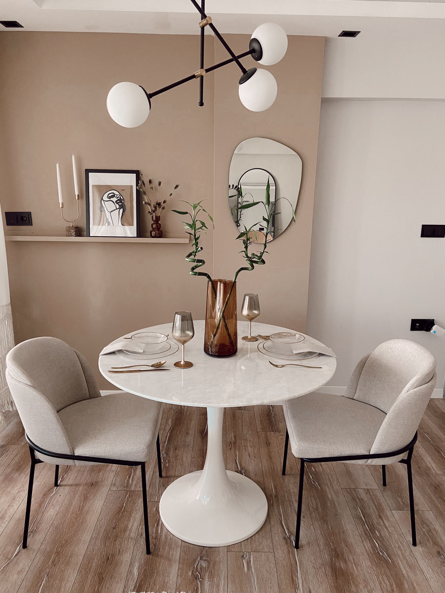 Tulip Beyaz Masa Çap 100